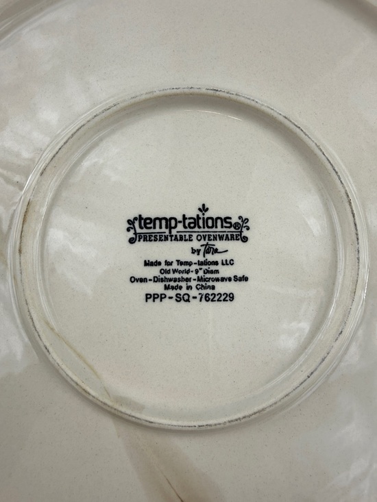 Temp-tations Old World Green 9” Pie Pan - Picture 2 of 3